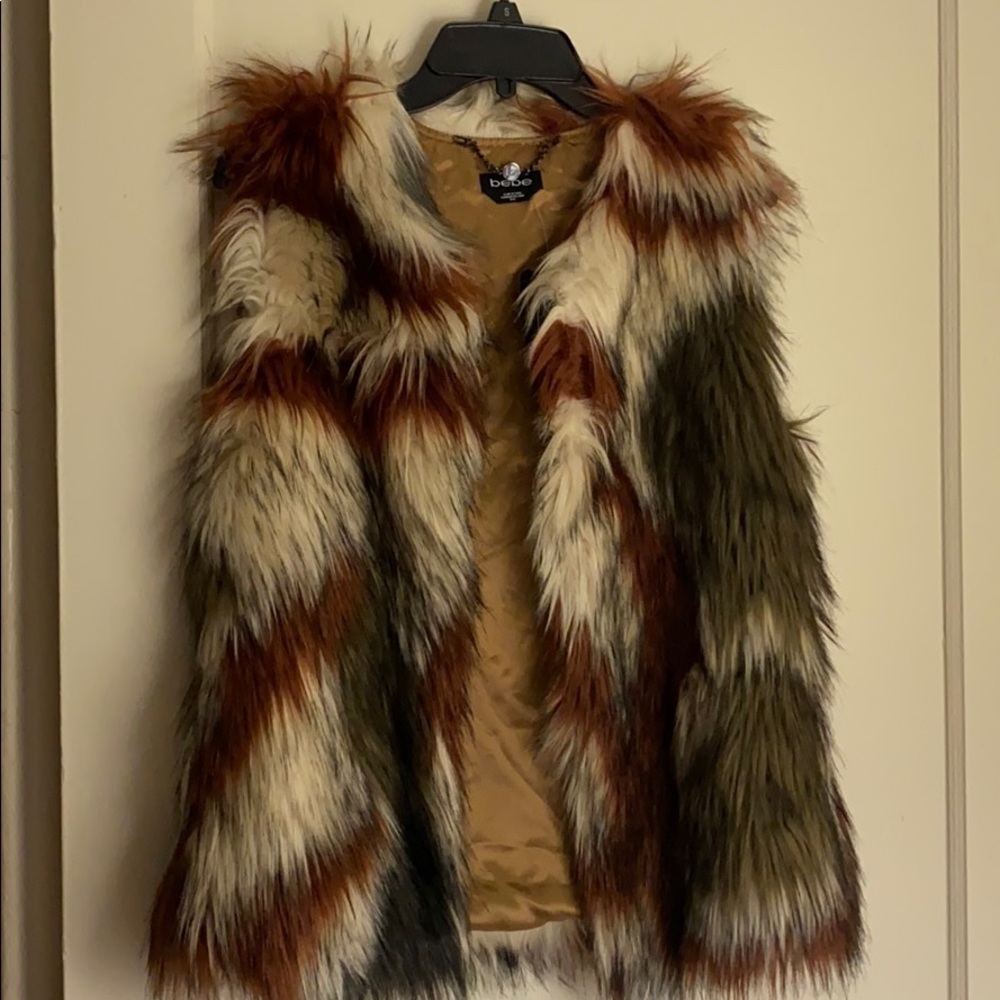 NWT Bebe faux fur multicolored vest